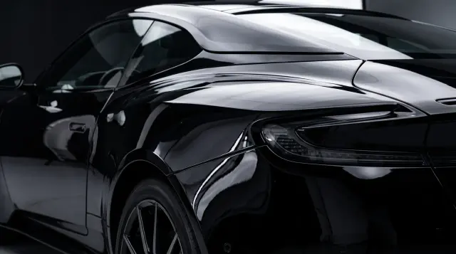 Gloss Black finish